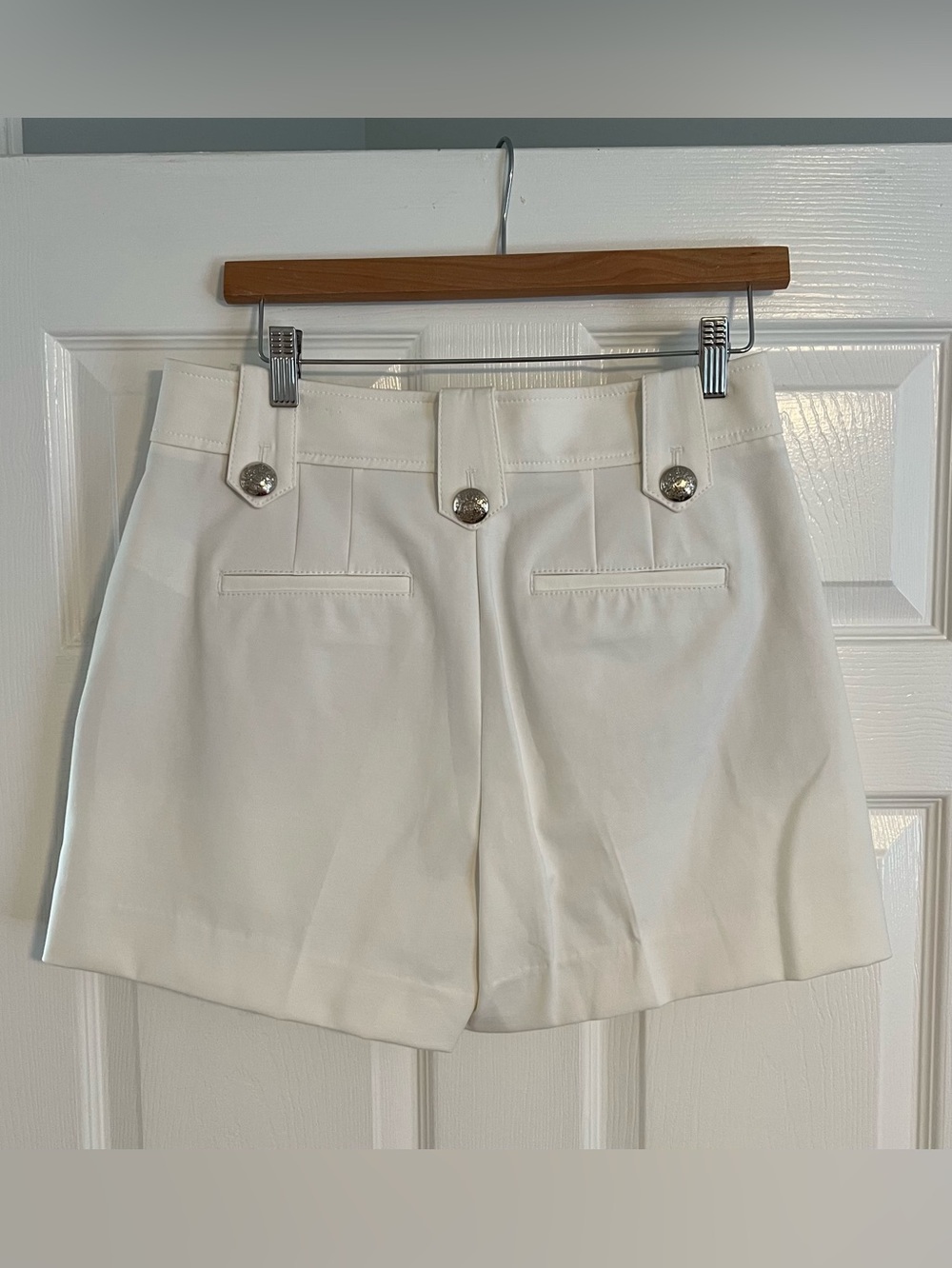 White House Black Market Cream High-Rise Button-Trim Shorts - Picture 2 of 7